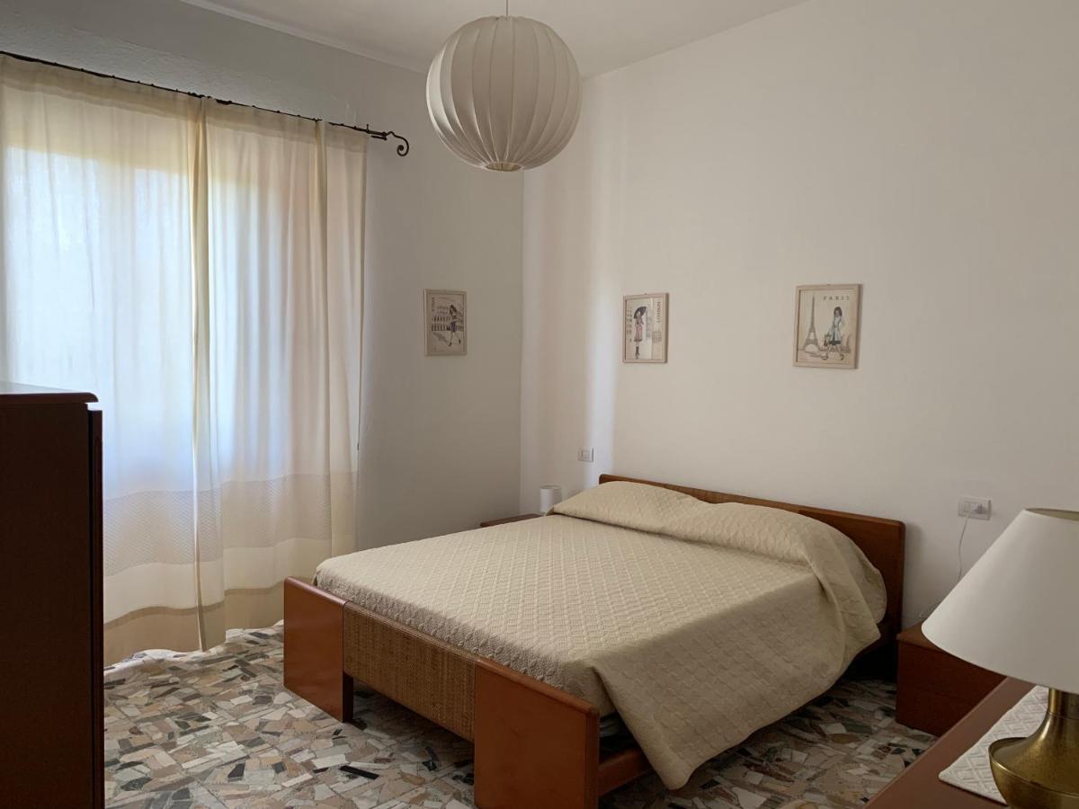 Arega B&B Villasimius Bagian luar foto